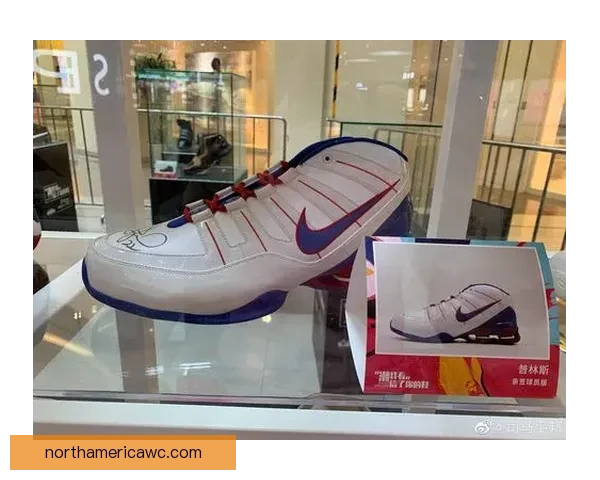 朱朱-沃特金斯夏季发布首款耐克签名球鞋掀热潮